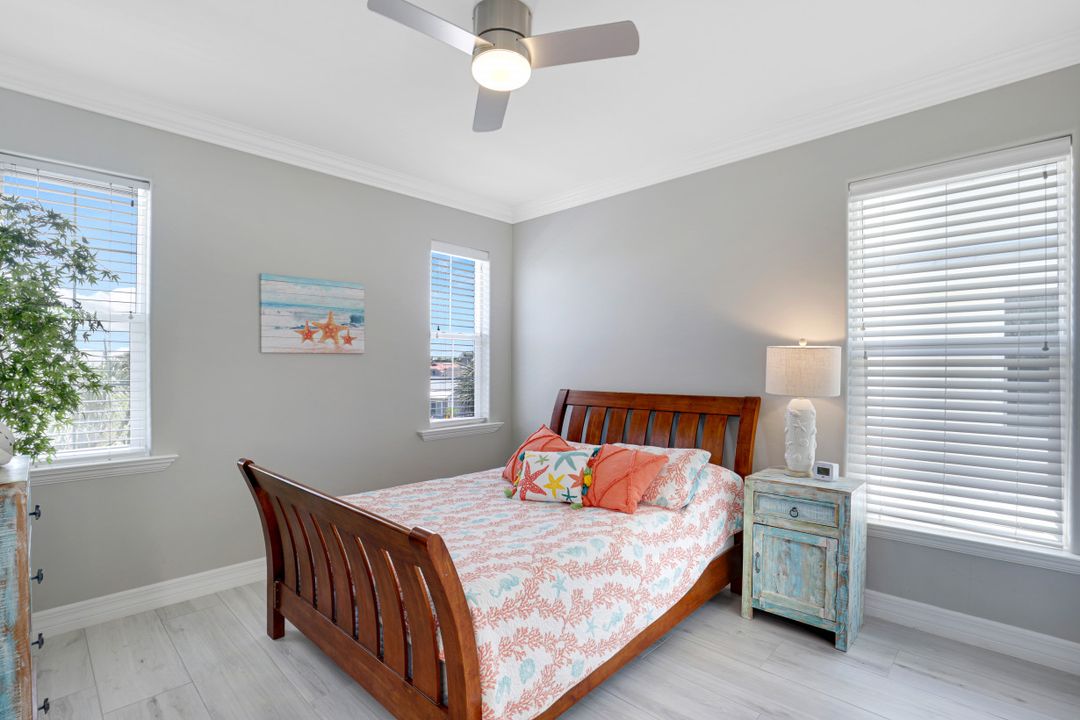 261 Key W Ct, Fort Myers Beach, FL 33931