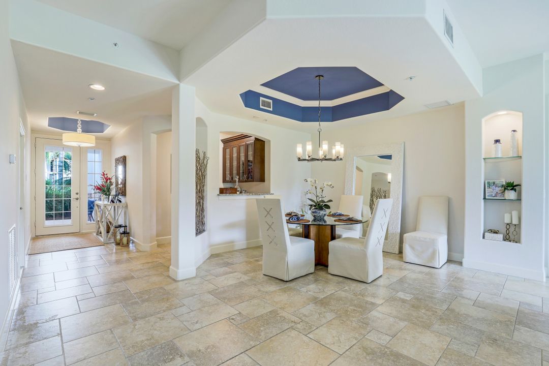 8036 Players Cove Dr #3-102, Naples, FL 34113