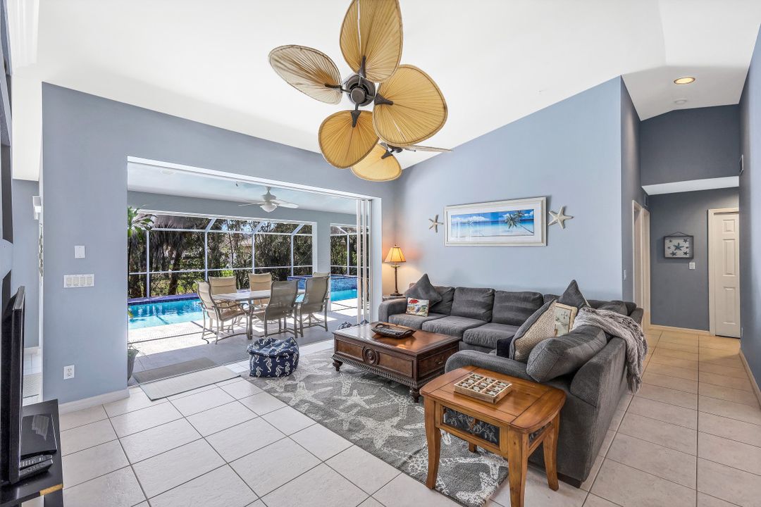 951 Dolphin Ct, Marco Island, FL 34145