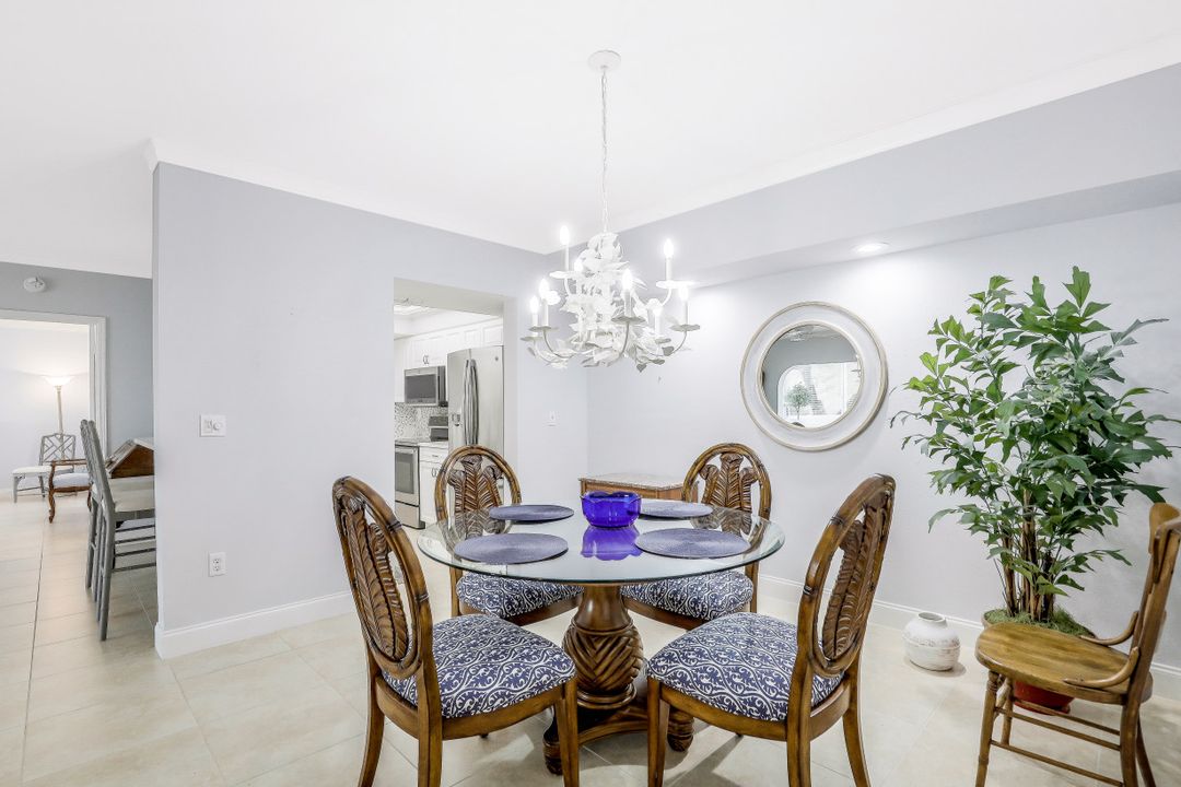 5801 Glencove Dr #503, Naples, FL 34108