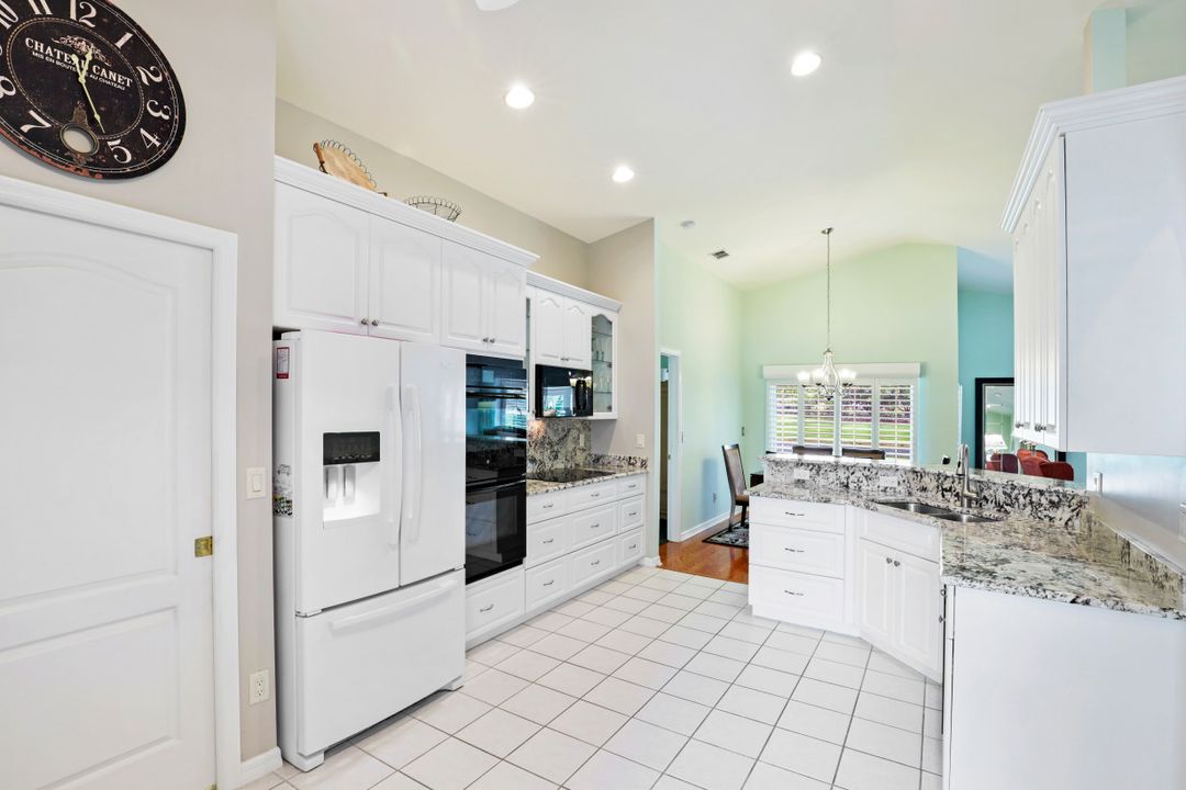 2026 Morning Sun Ln, Naples, FL 34119