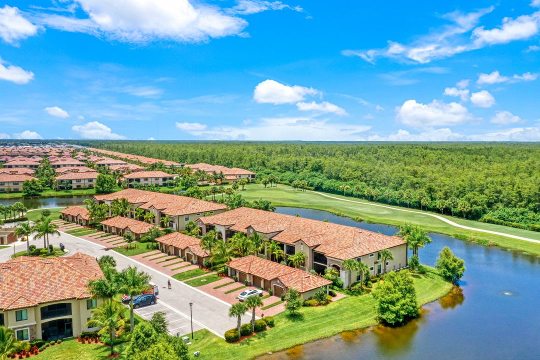 28003 Bridgetown Ct  #5122, Bonita Springs, FL 34135