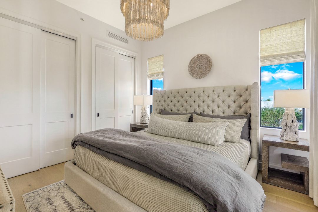 1111 Central Ave #402, Naples, FL 34102