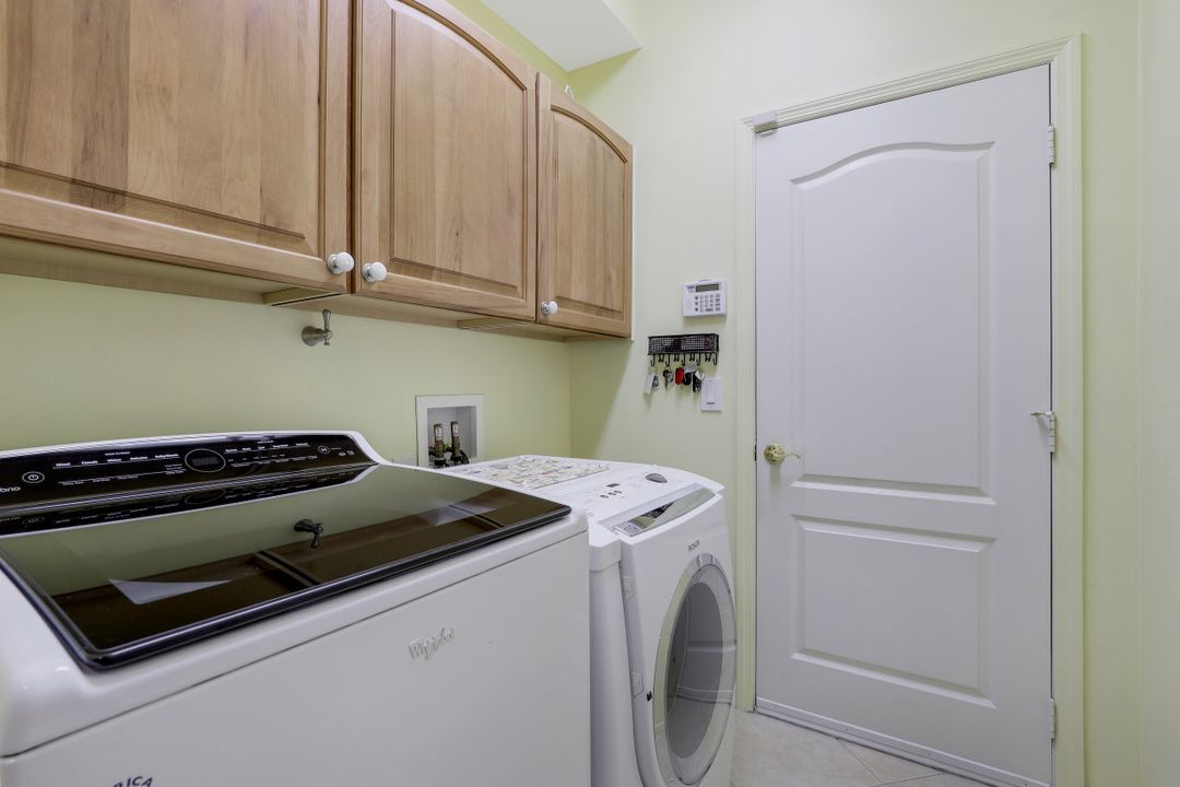 9920 Via San Marco Loop, Fort Myers, FL 33905