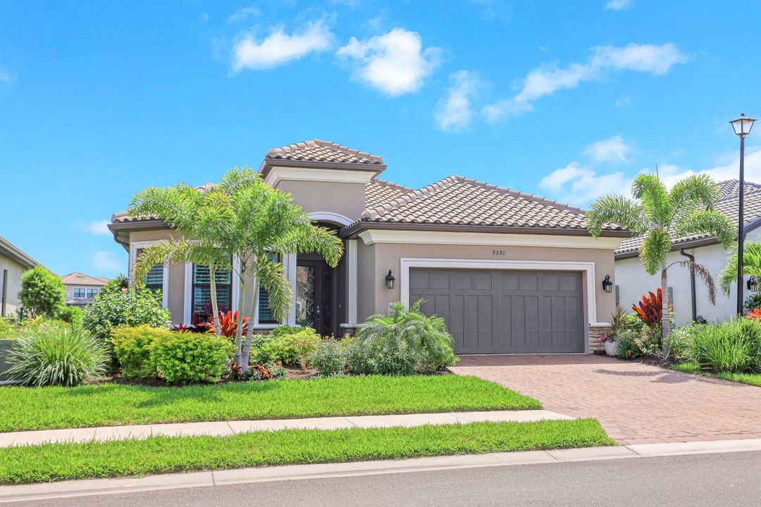 9391 Montelanico Loop, Naples, FL 34119