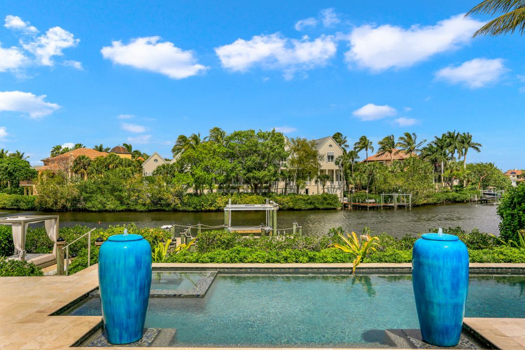 4268 Tarpon Ave, Bonita Springs, FL 34134