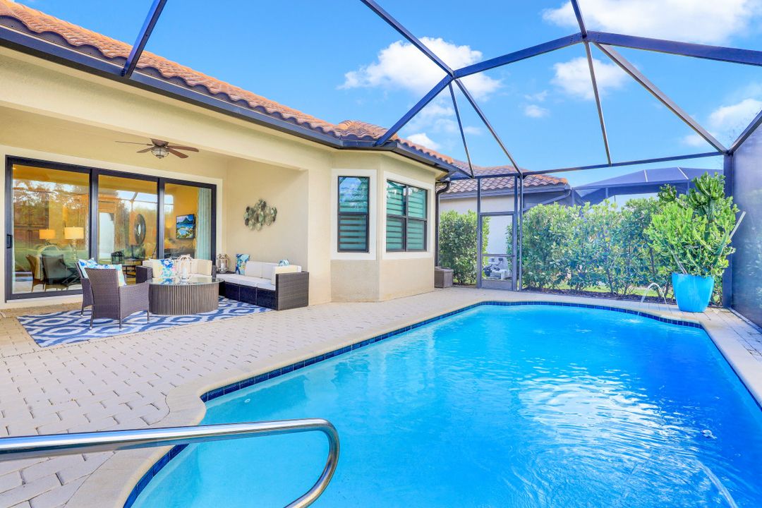 9021 Isla Bella Cir, Bonita Springs, FL 34135