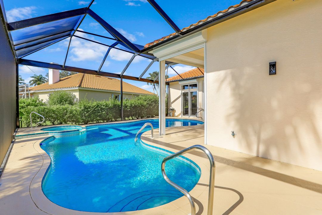 8873 Lely Island Cir, Naples, FL 34113