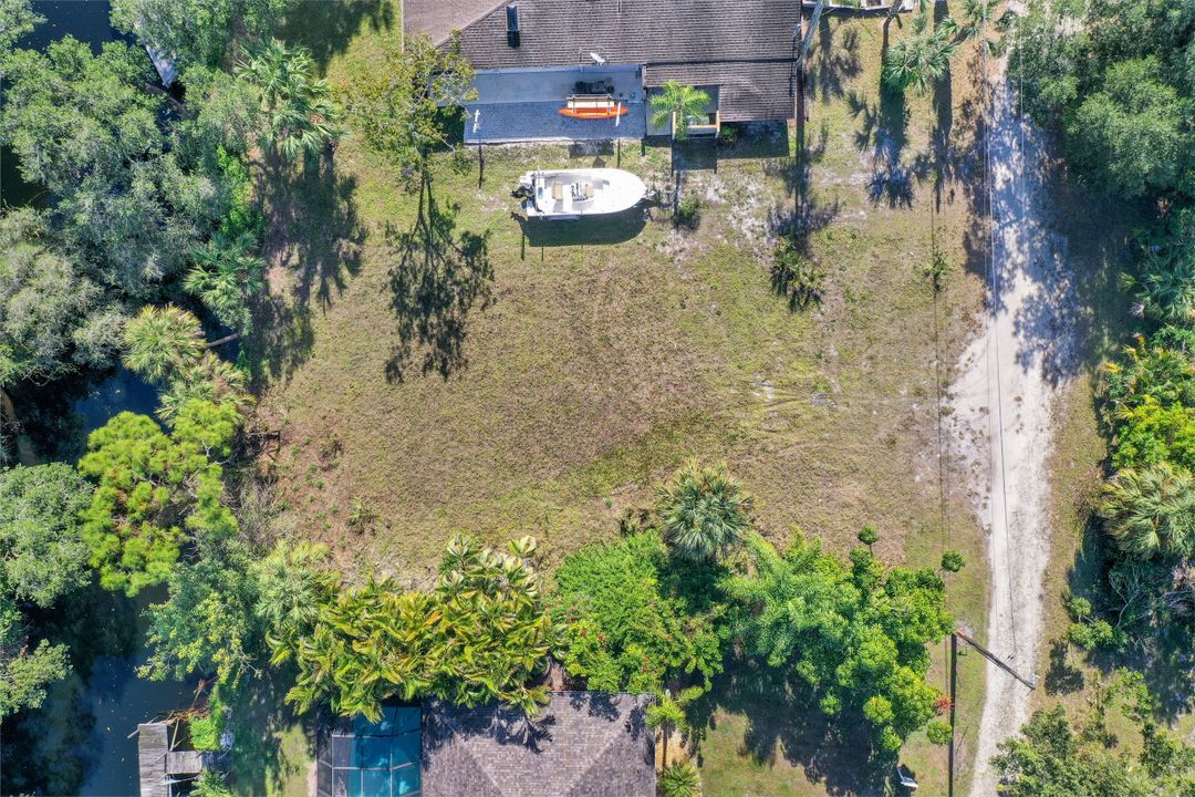 11084 Cherry St, Bonita Springs, FL 34135