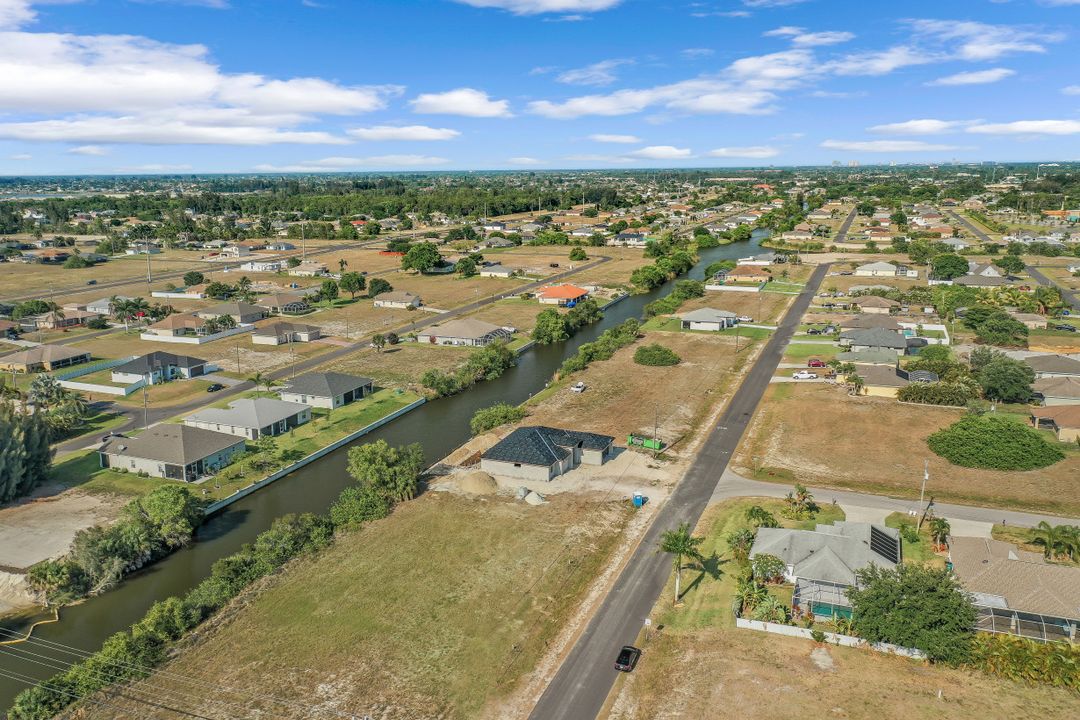 1507 SW 1st Terrace, Cape Coral, FL 33991