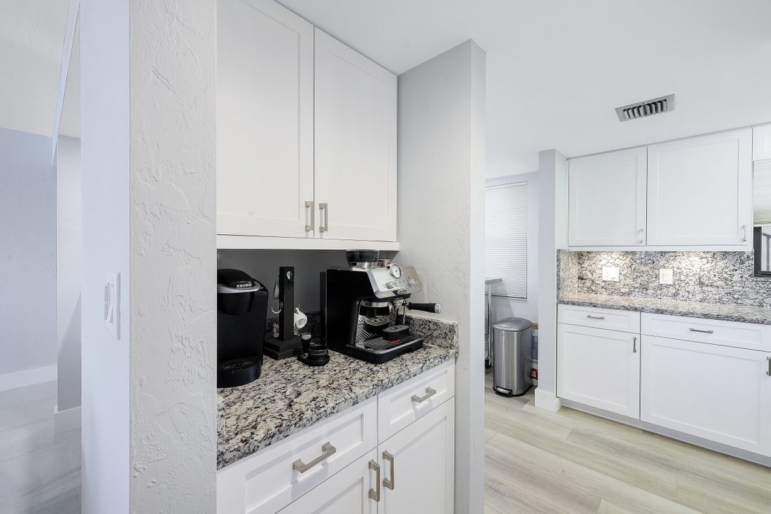 838 W Elkcam Cir #303, Marco Island, FL 34145