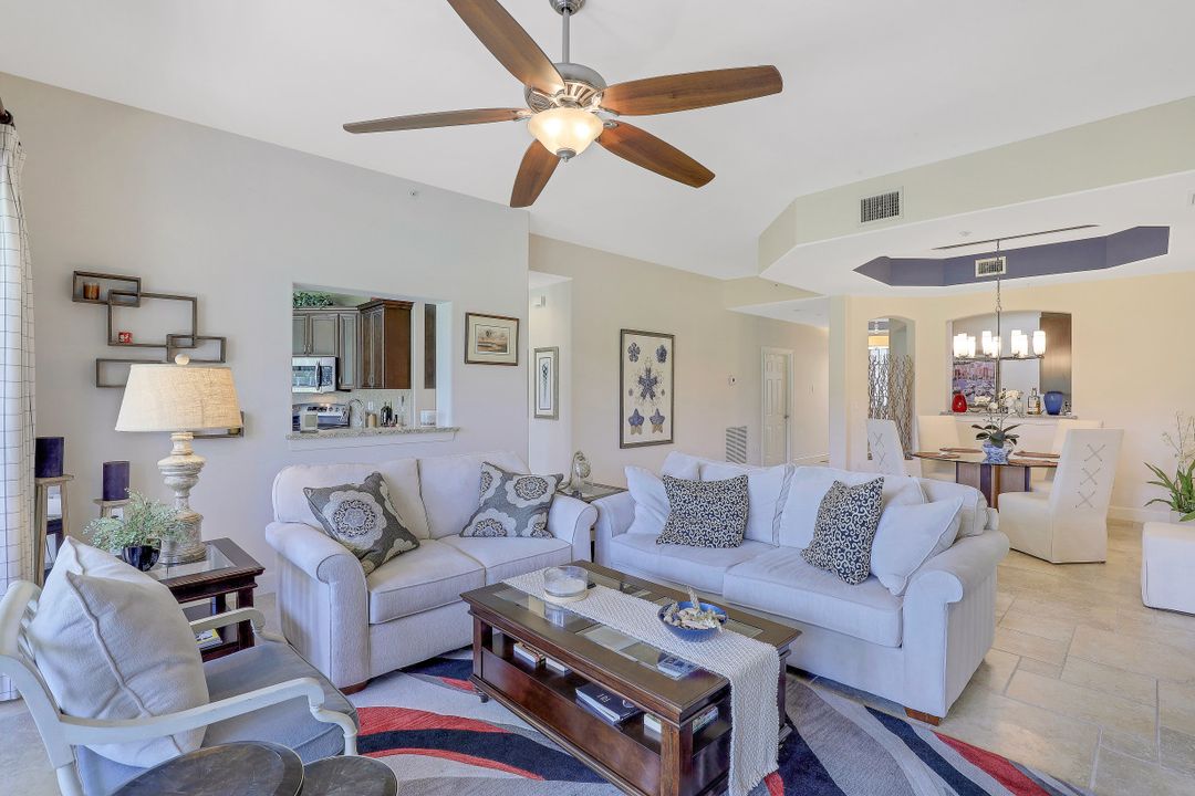 8036 Players Cove Dr #102, Naples, FL 34113
