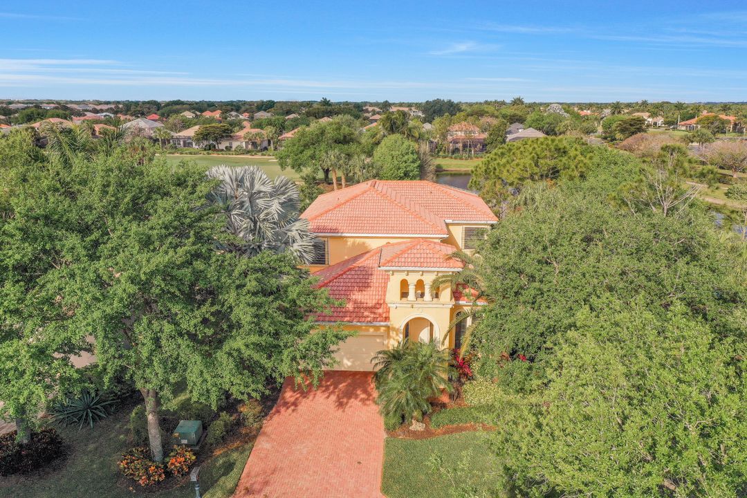 28830 Kiranicola Ct, Bonita Springs, FL 34135