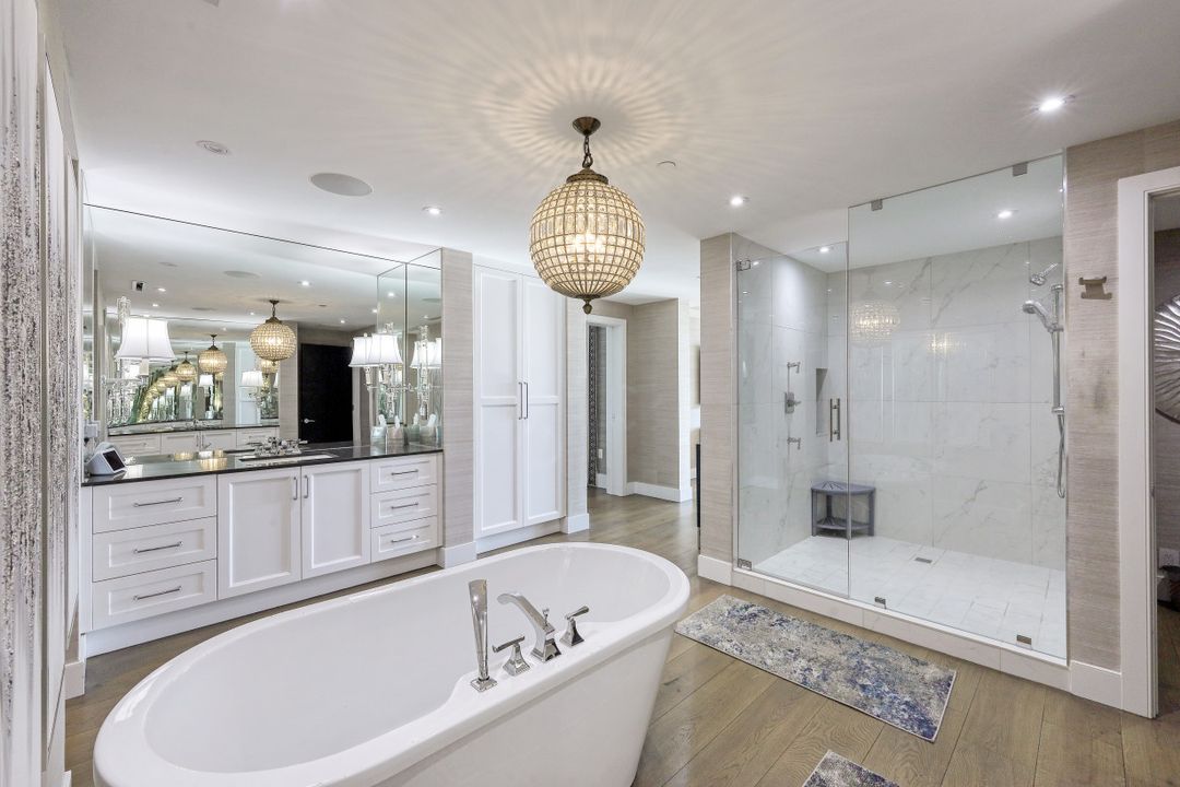 13915 Old Coast Rd #305, Naples, FL 34110