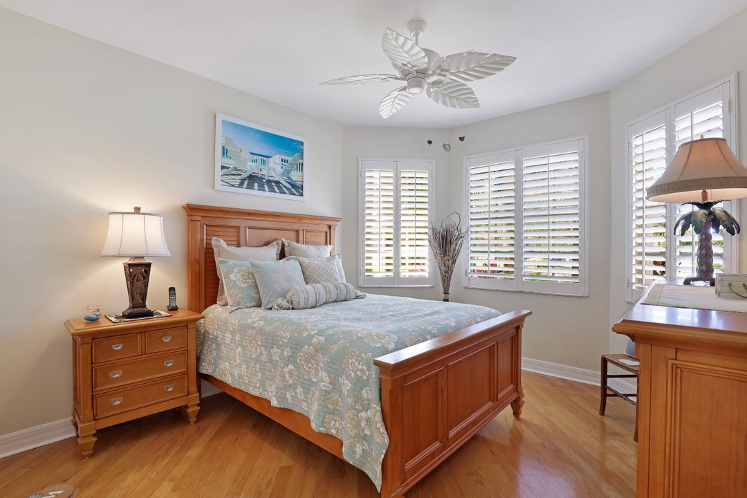 2025 Isla De Palma Cir, Naples, FL 34119