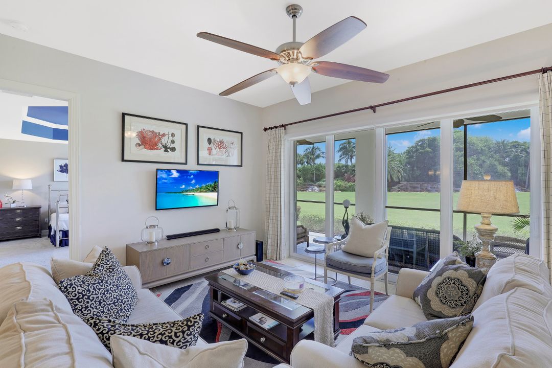 8036 Players Cove Dr #102, Naples, FL 34113