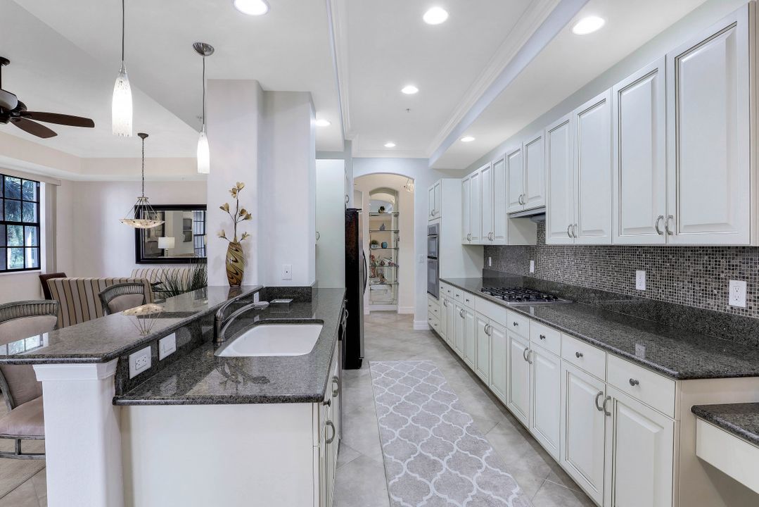 10731 Mirasol Dr #201, Miromar Lakes, FL 33913