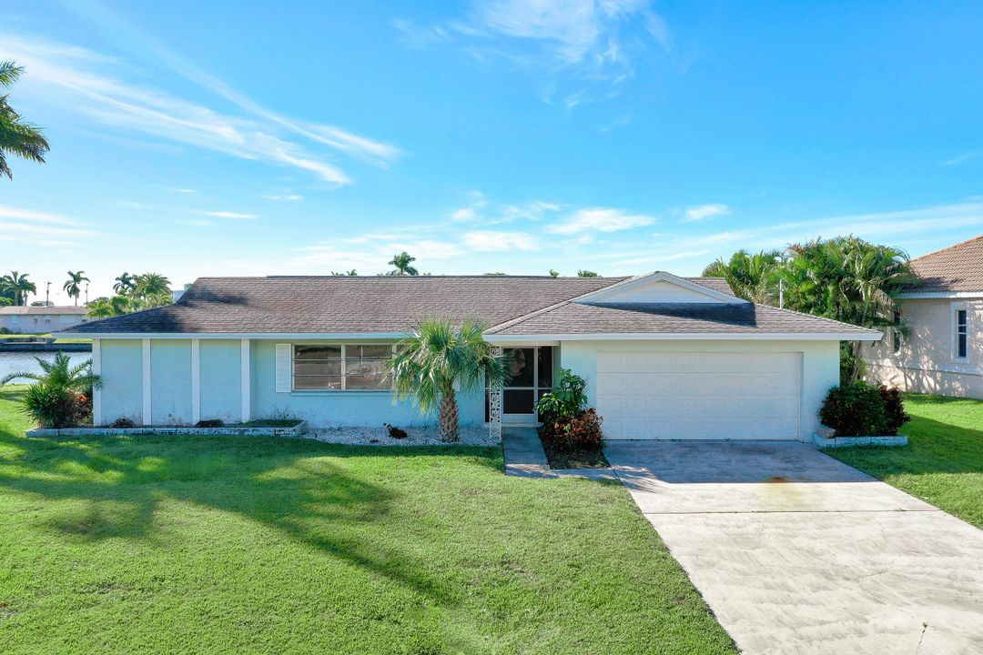 5386 Del Monte Ct, Cape Coral, FL 33904