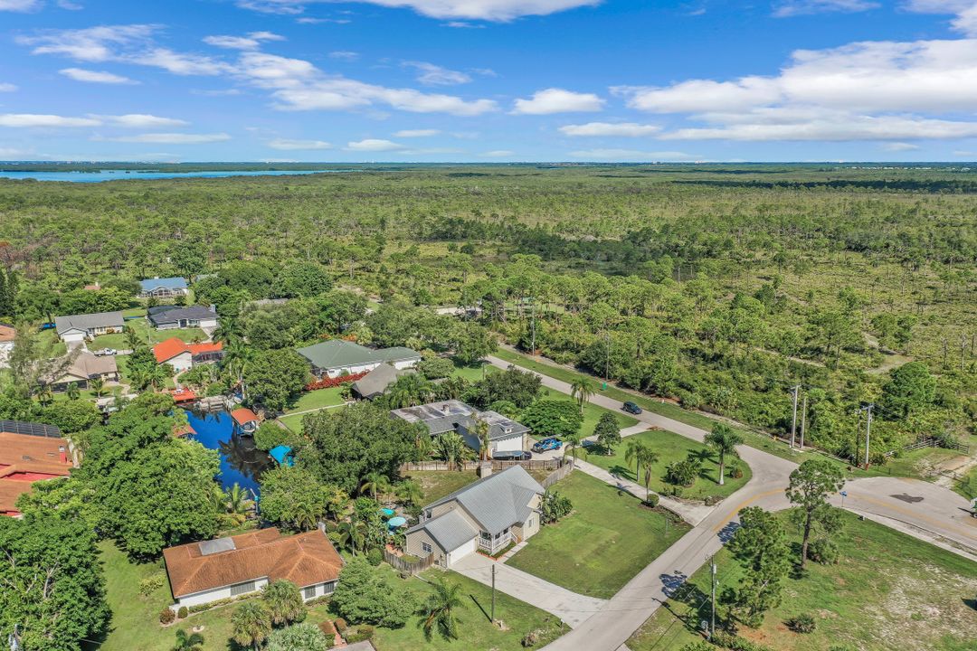 20520 Pine Tree Ln, Estero, FL 33928