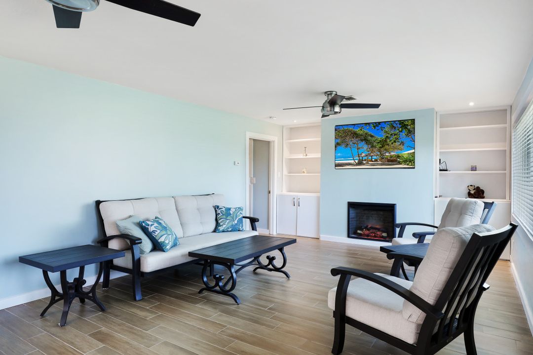 3834 SW 19th Pl, Cape Coral, FL 33914