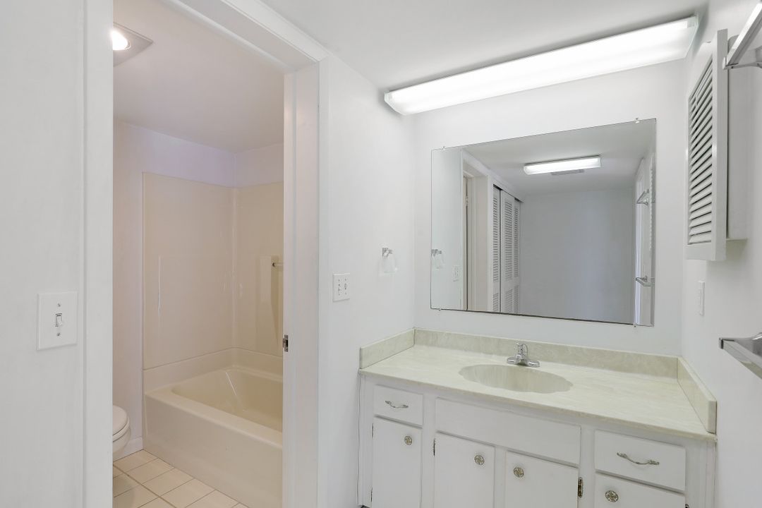 264 Shadowridge Ct, Marco Island, FL 34145