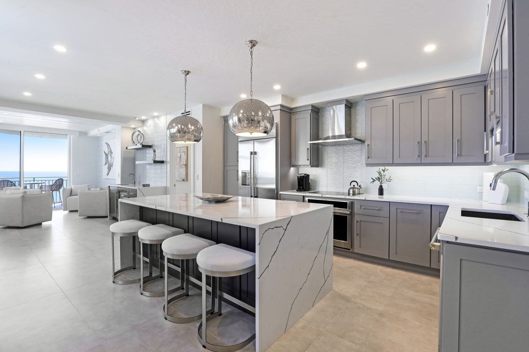 980 Cape Marco Dr  #804, Marco Island, FL 34145