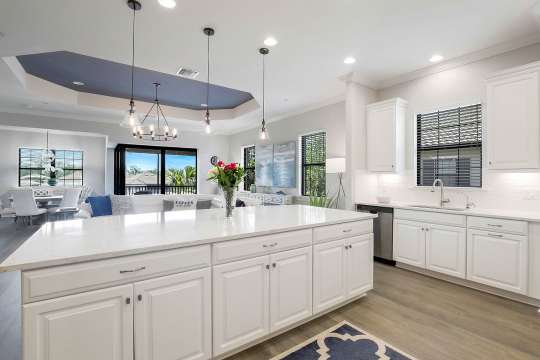 9653 Montelanico Loop, Naples, FL 34119