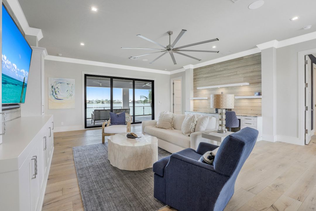 680 S Barfield Dr, Marco Island, FL 34145