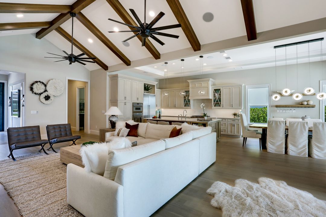 10530 Via Torino Way, Miromar Lakes, FL 33913