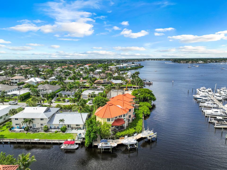 1305 Curlew Ave, Naples, FL 34102