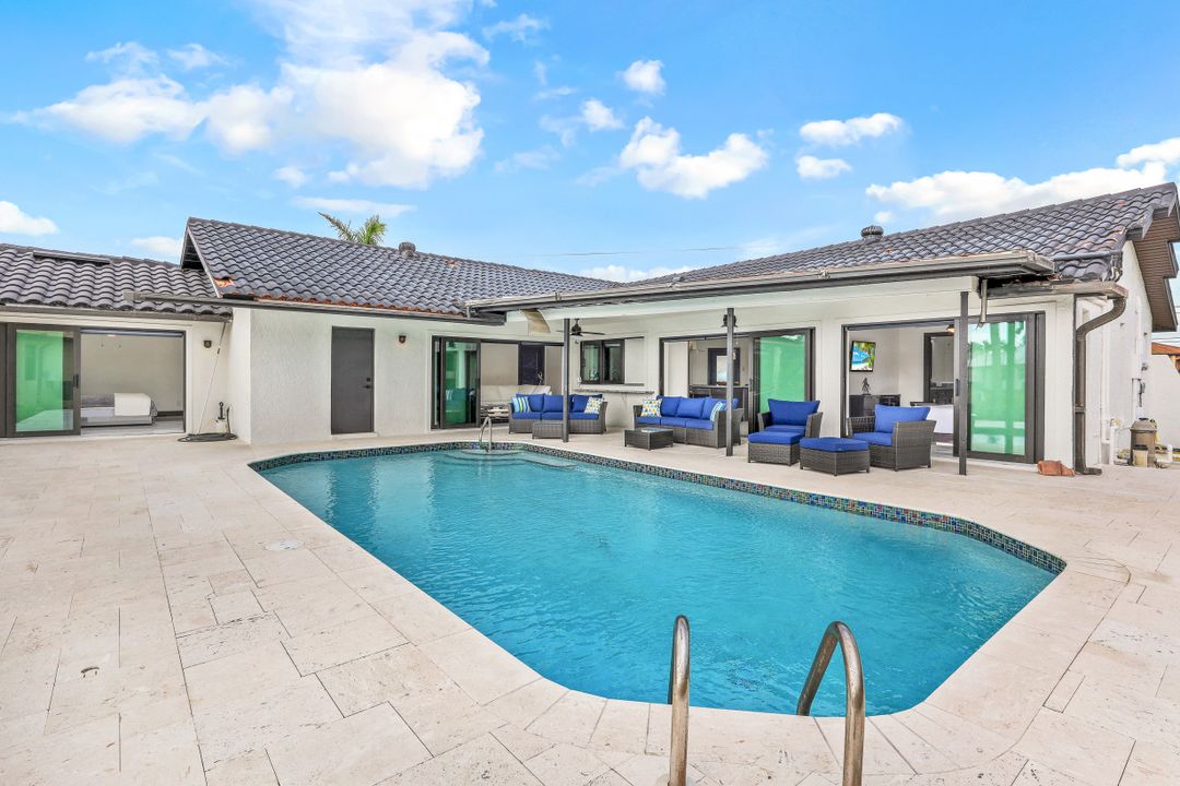 5501 Chiquita Blvd S, Cape Coral, FL 33914