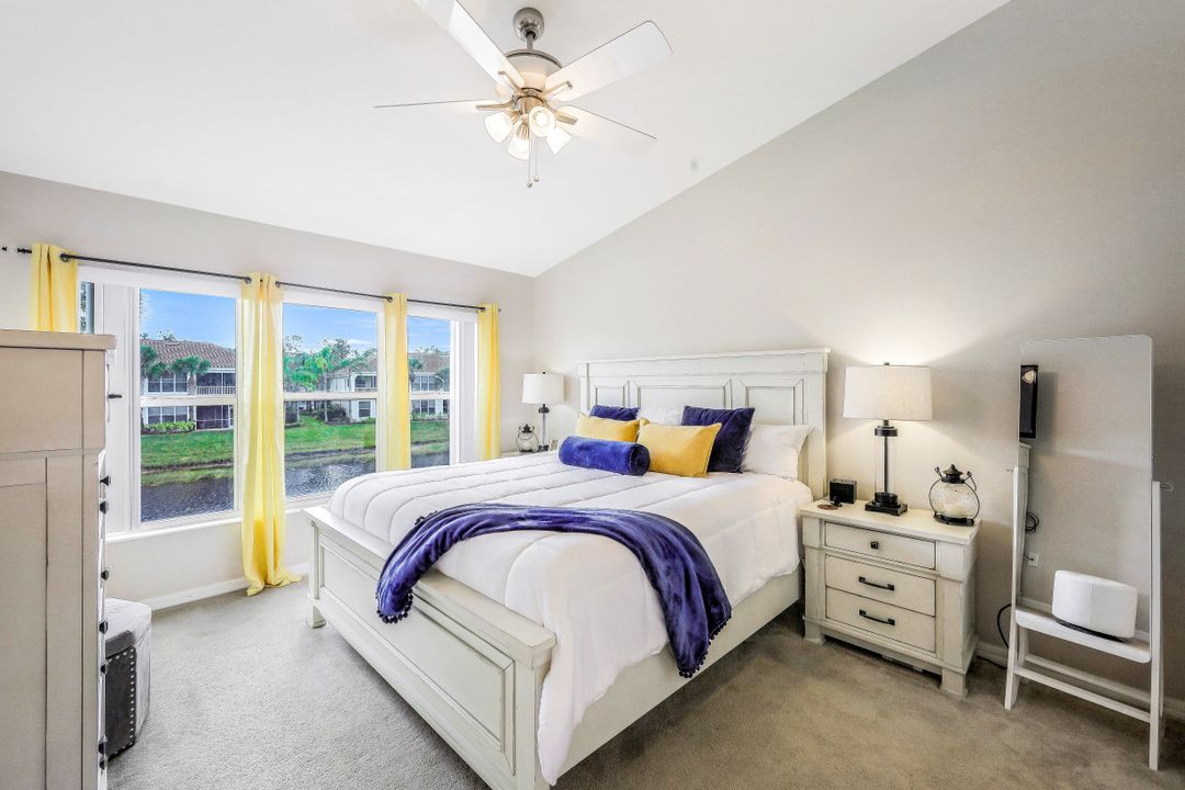 996 Hampton Cir, Naples, FL 34105