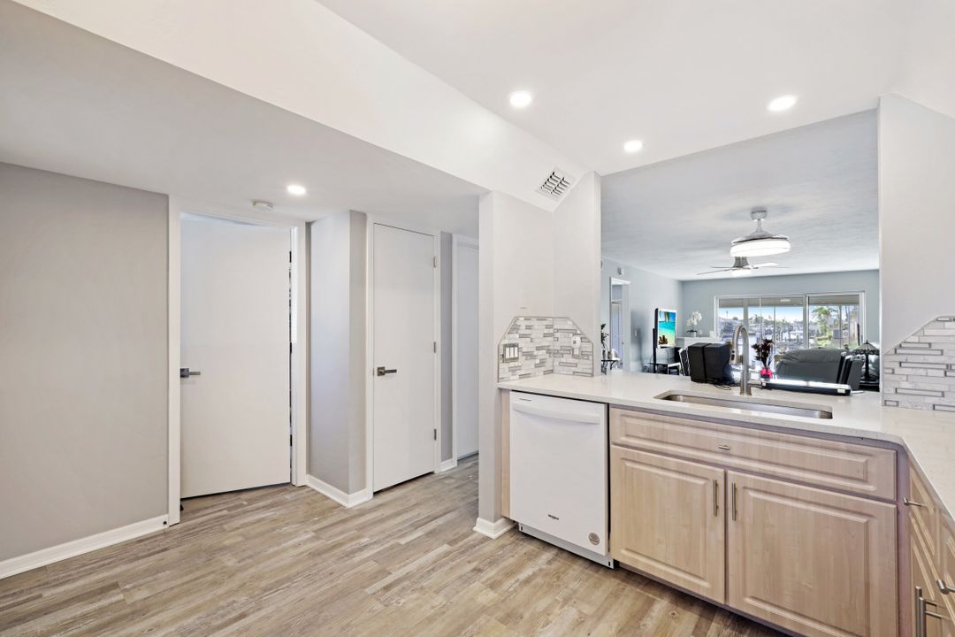 830 SW 48th Terrace, Cape Coral, FL 33914