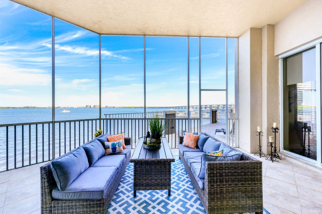 2104 W First St #301, Fort Myers, FL 33901