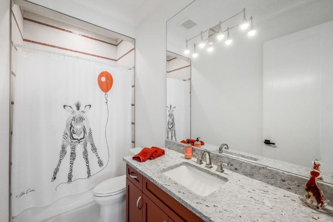 550 S Barfield Dr, Marco Island, FL 34145