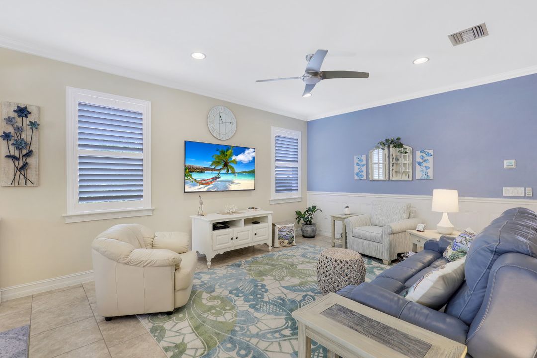 3121 Amadora Cir, Cape Coral, FL 33909