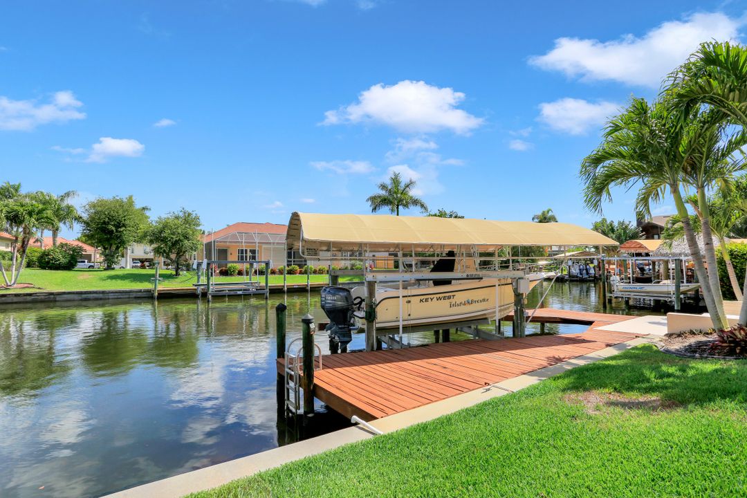 1217 SW 54th St, Cape Coral, FL 33914