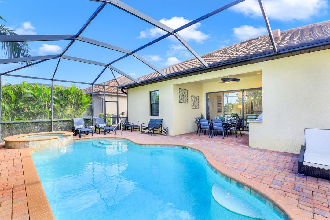 28544 Longford Ct, Bonita Springs, FL 34135