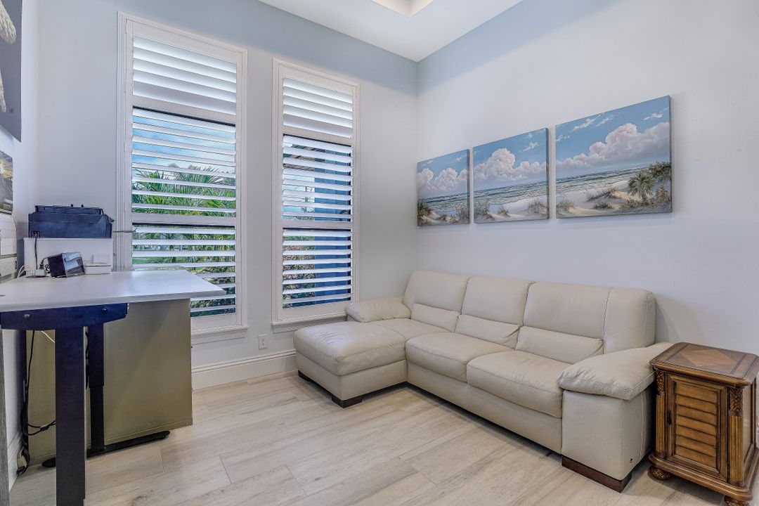 5405 SW 17th Ave, Cape Coral, FL 33914