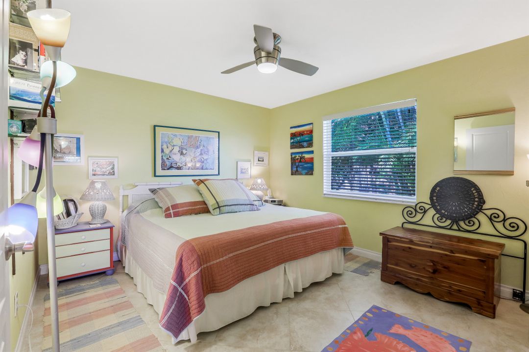 1927 SE 10th St, Cape Coral, FL 33990