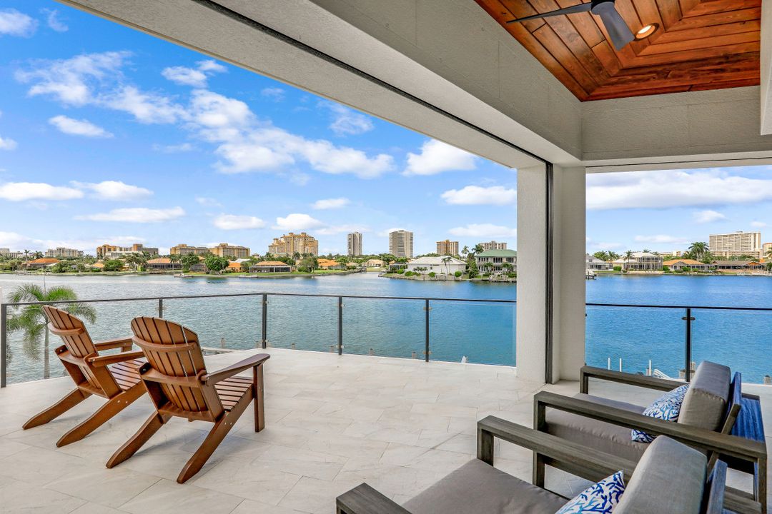 1001 Coronado Ct, Marco Island, FL 34145