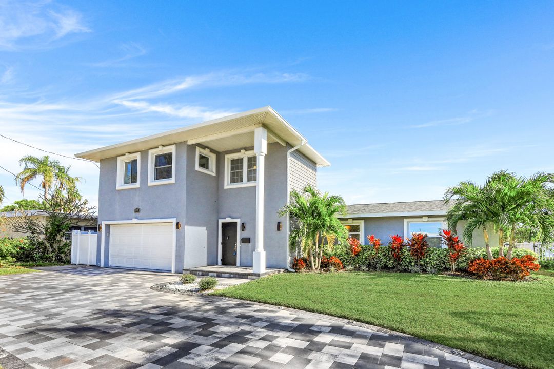 120 79th St S, St. Petersburg, FL 33707