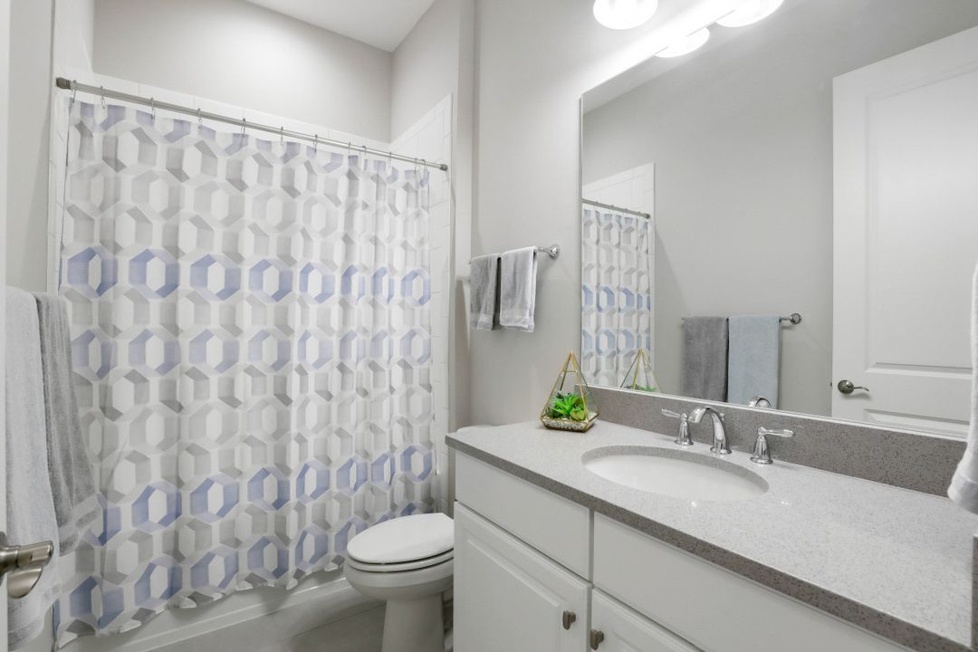 9653 Montelanico Loop, Naples, FL 34119