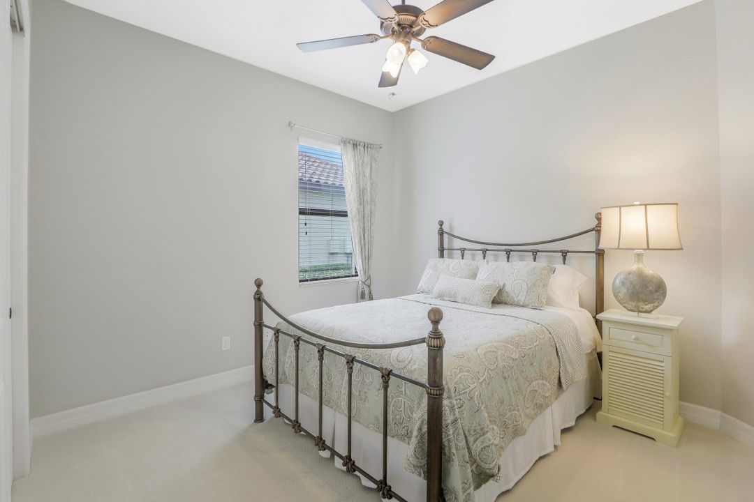 28520 Longford Ct, Bonita Springs, FL 34135