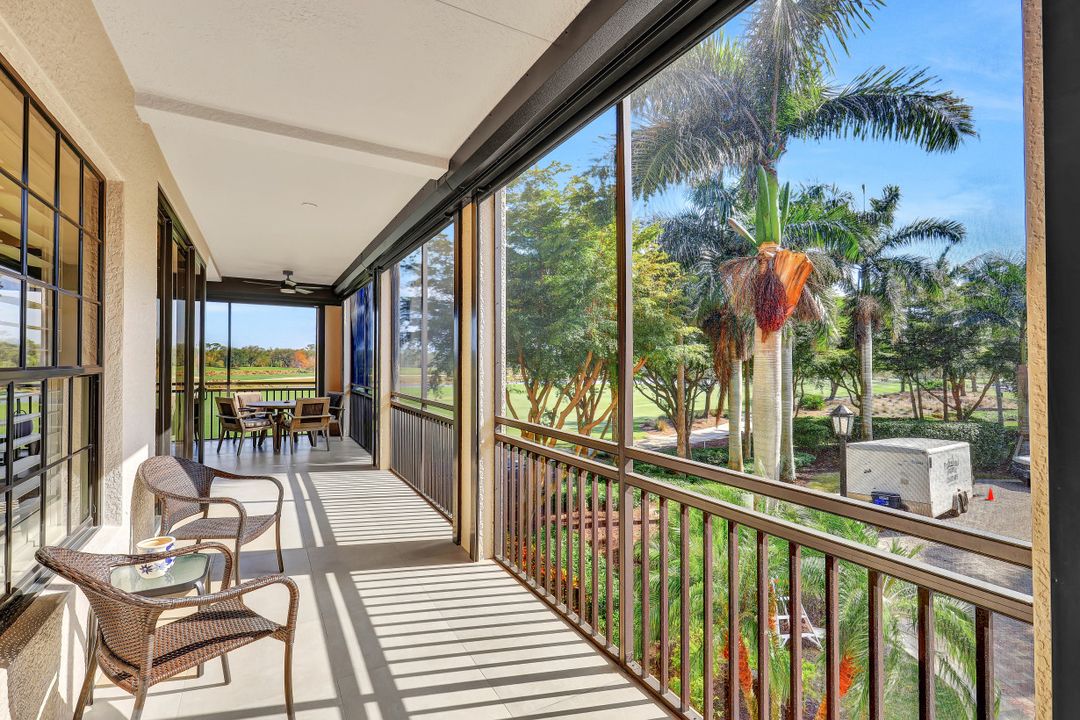 2538 Marquesa Royale Ln  #102, Naples, FL 34109