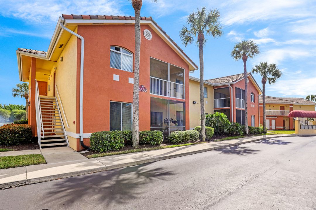 6380 Aragon Way #104, Fort Myers, FL 33966