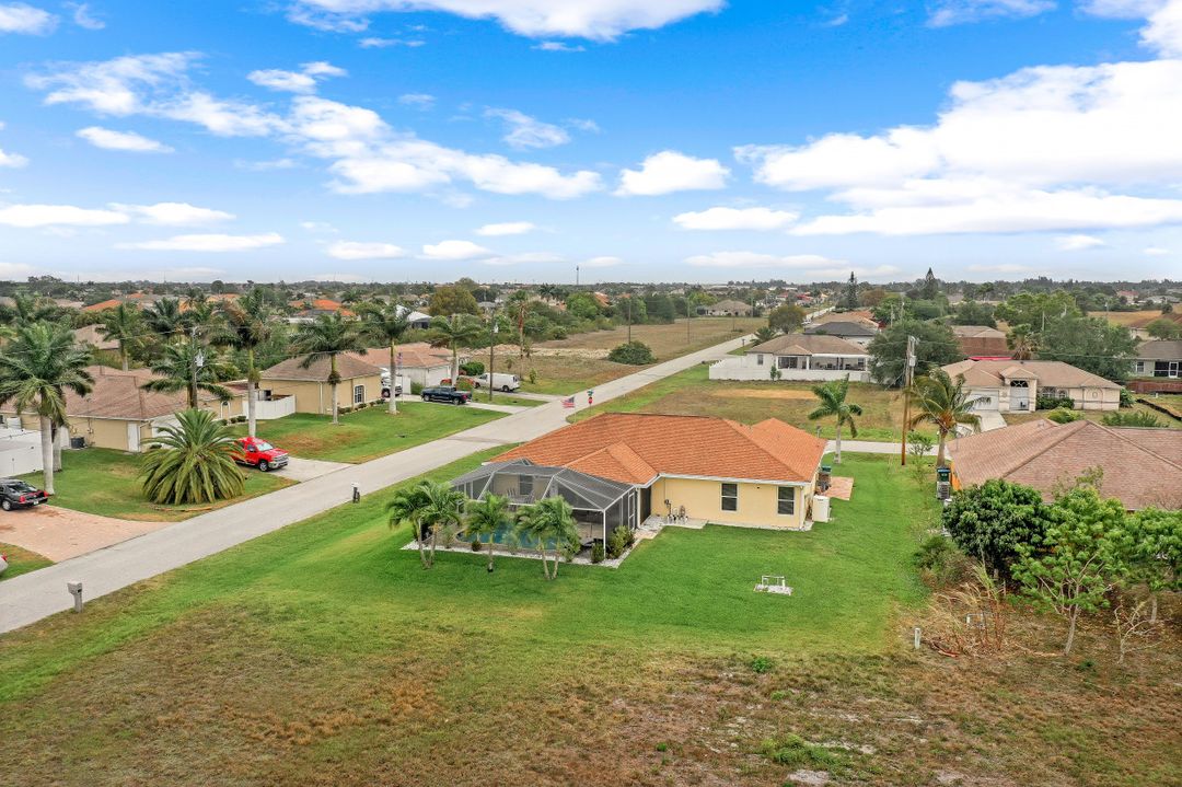 308 NW 22nd Ct, Cape Coral, FL 33993