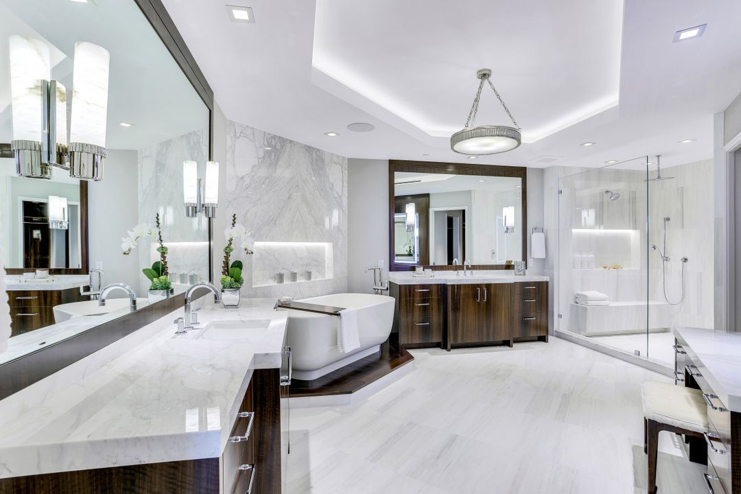 4951 Gulf Shore Blvd N #PH-402, Naples, FL 34103