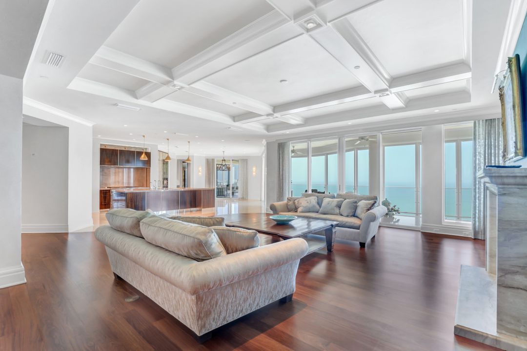 4101 Gulf Shore Blvd N #PH-3, Naples, FL 34103