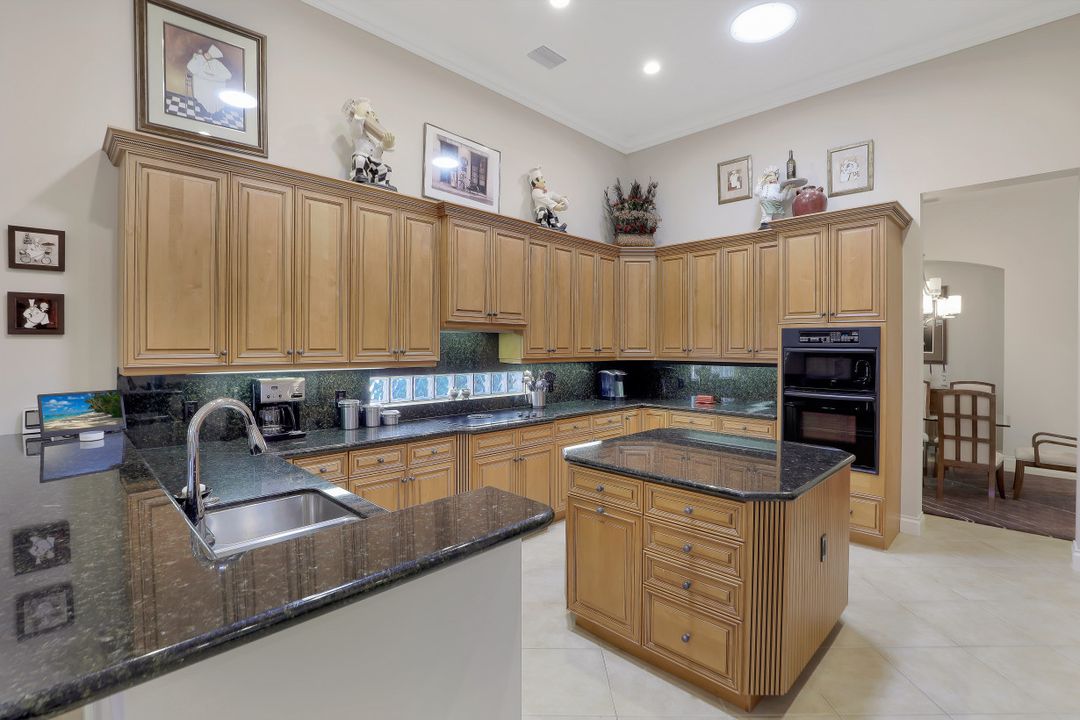 23881 Addison Pl Ct, Bonita Springs, FL 34134